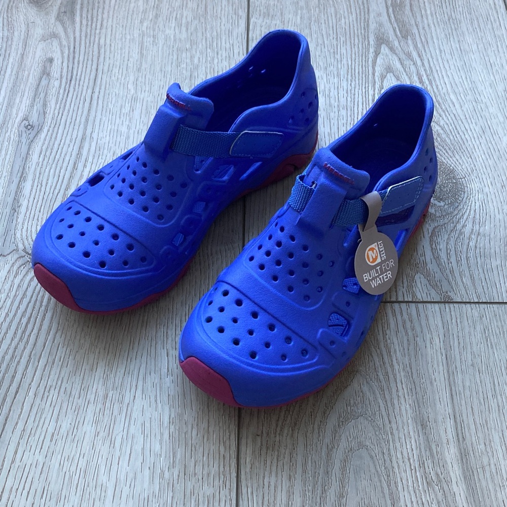 Merrell Water Shoes NWT Hydro Canyon Blue/Berry Girls 4 Velcro Outdoor Hiking
